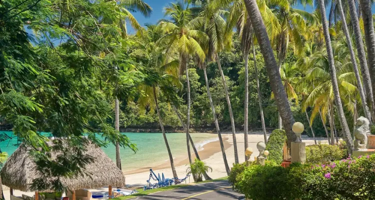 Vista en la playa caracol de la isla de Contadora